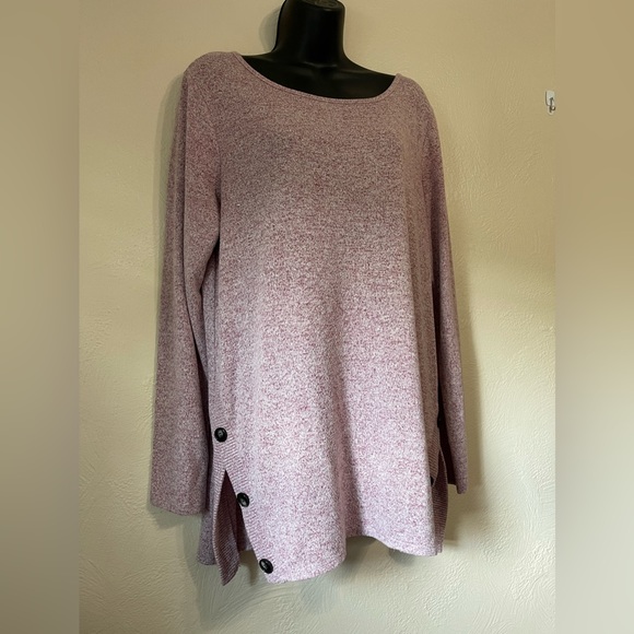 APT 9, size large. - Picture 4 of 6